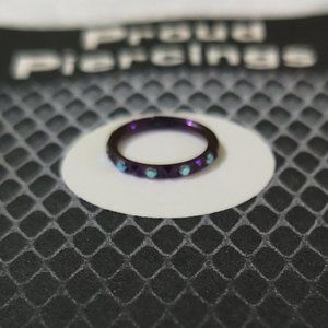 Clicker Body Jewelry